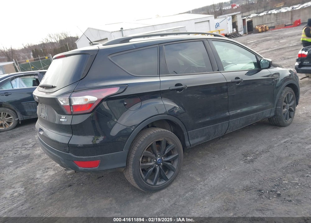 2018 FORD ESCAPE SE VIN: 1FMCU9GDXJUC26390