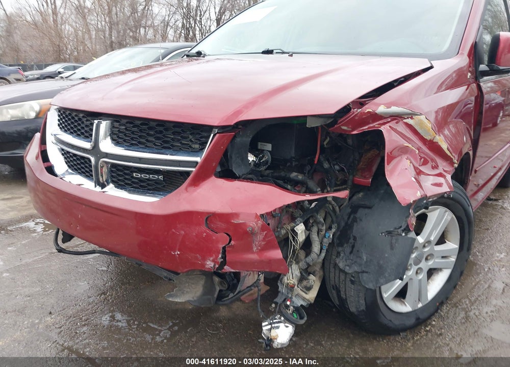 2011 DODGE GRAND CARAVAN CREW VIN: 2D4RN5DG6BR674551
