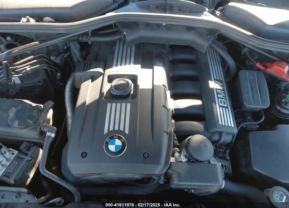 2008 BMW 528I VIN: WBANU53578CT07882