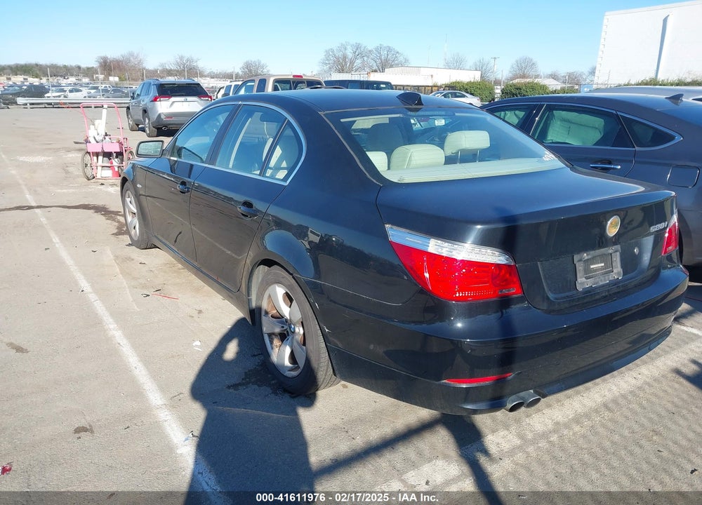 2008 BMW 528I VIN: WBANU53578CT07882
