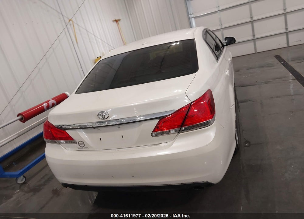 2011 TOYOTA AVALON VIN: 4T1BK3DB4BU434882