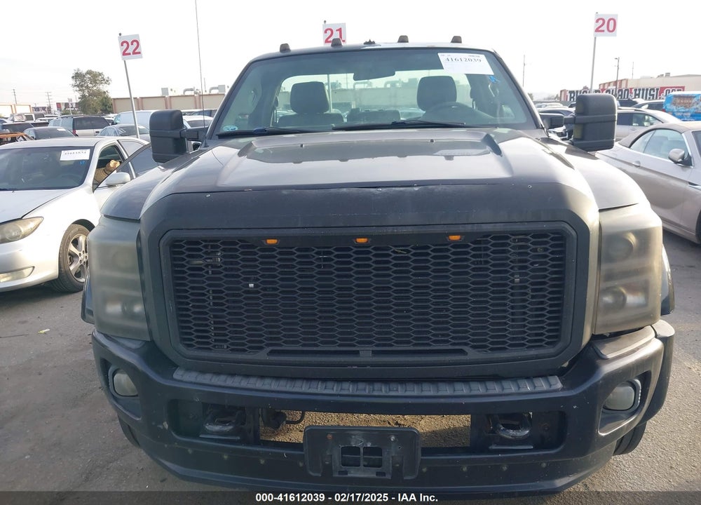 2013 FORD F-550 CHASSIS XL VIN: 1FDUF5GT2DEB34946