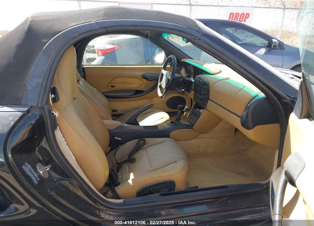 1999 PORSCHE BOXSTER VIN: WP0CA2988XU623173