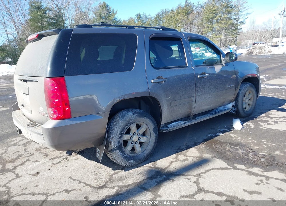 2013 GMC YUKON SLE VIN: 1GKS2AE03DR354179
