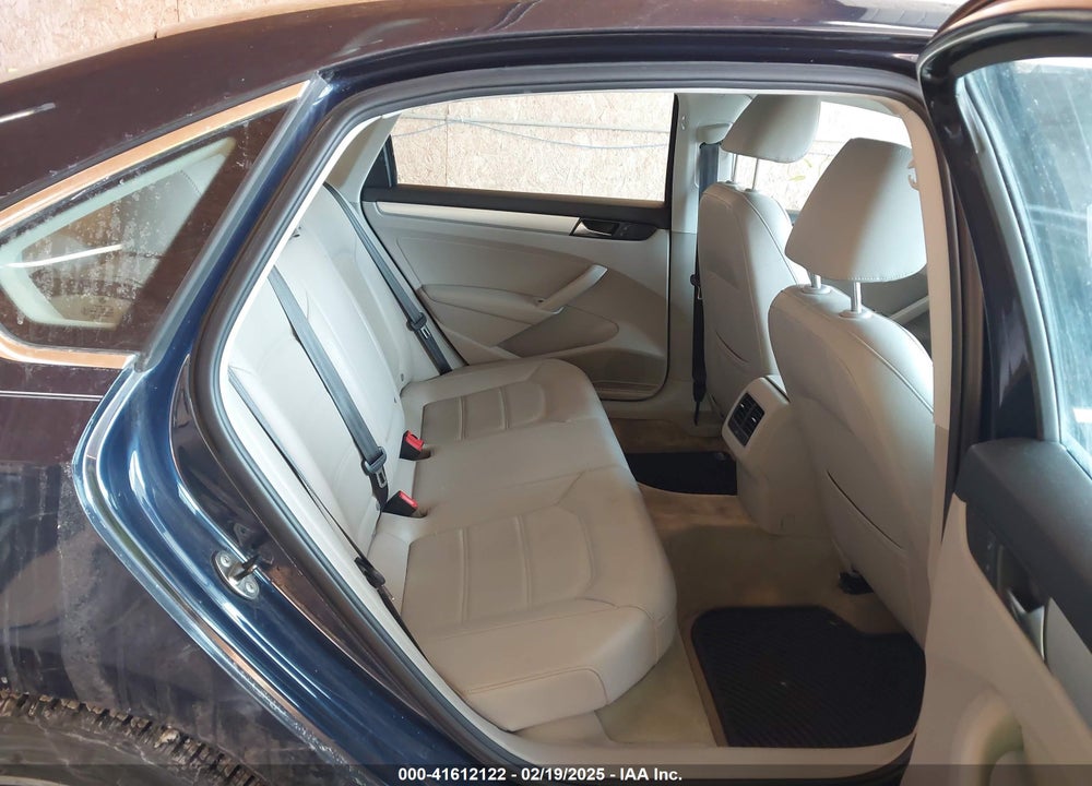 2013 VOLKSWAGEN PASSAT 2.5L SE VIN: 1VWBH7A36DC071644