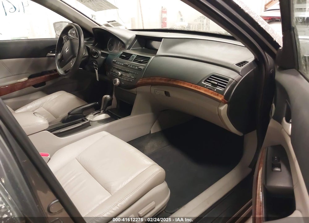 2012 HONDA ACCORD VIN: 1HGCP2F85CA199631