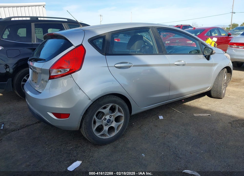 2011 FORD FIESTA SES VIN: 3FADP4FJ1BM149138