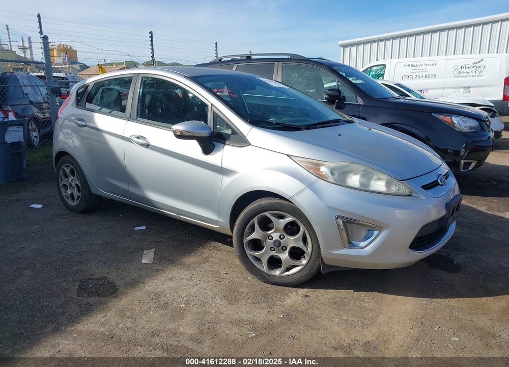 2011 FORD FIESTA SES VIN: 3FADP4FJ1BM149138