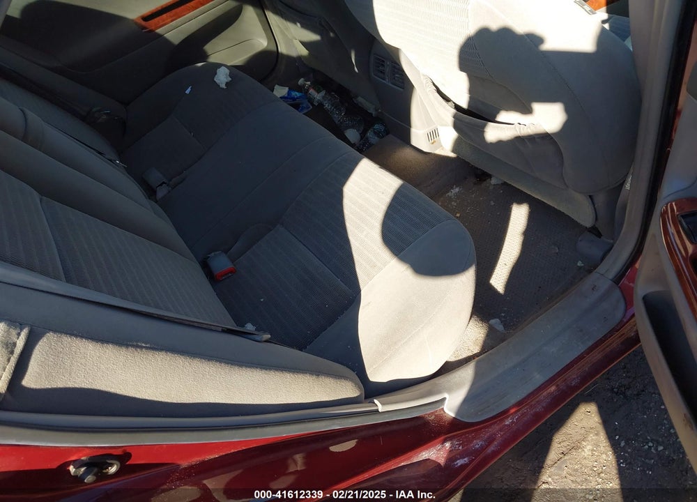 2005 TOYOTA CAMRY VIN: 4T1BE30K55U068397