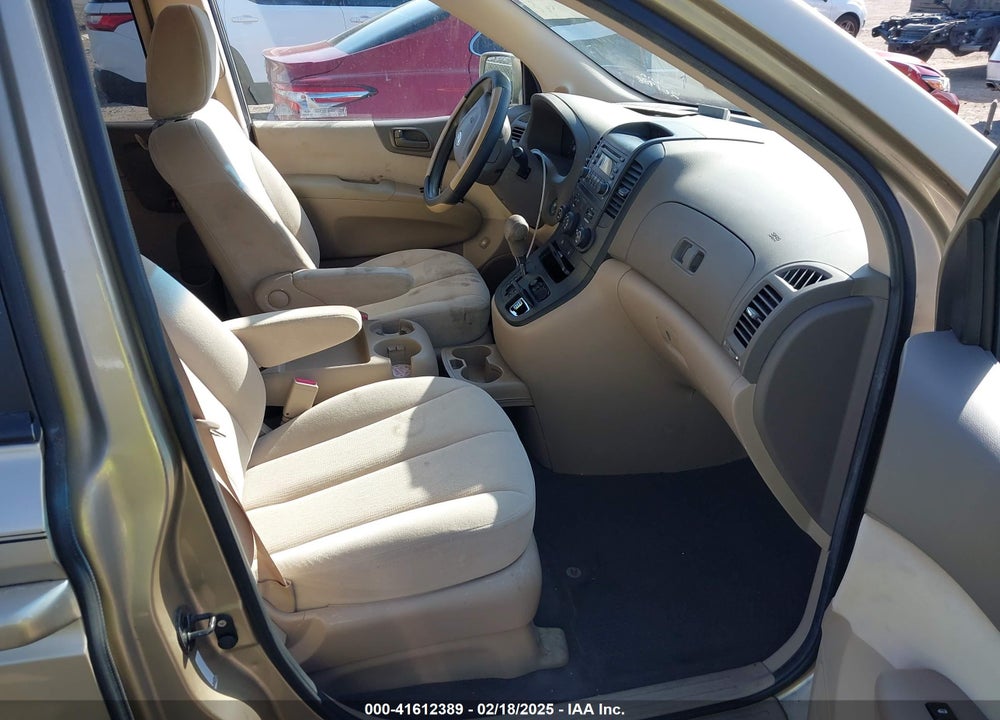 2008 KIA SEDONA LX VIN: KNDMB233086261988