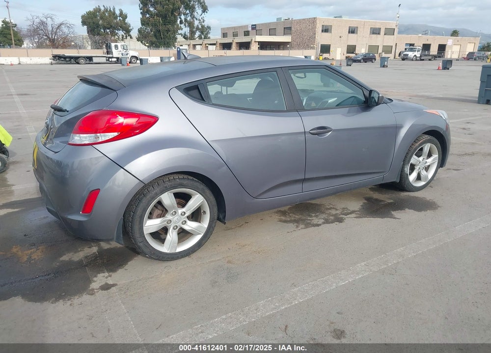 2013 HYUNDAI VELOSTER VIN: KMHTC6AD3DU132477