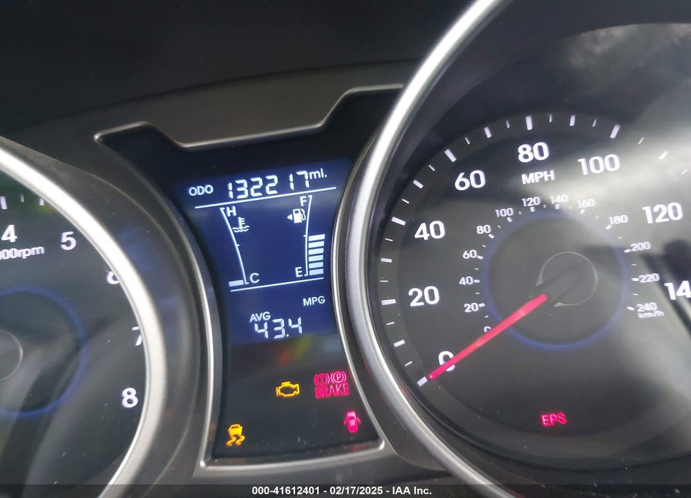2013 HYUNDAI VELOSTER VIN: KMHTC6AD3DU132477
