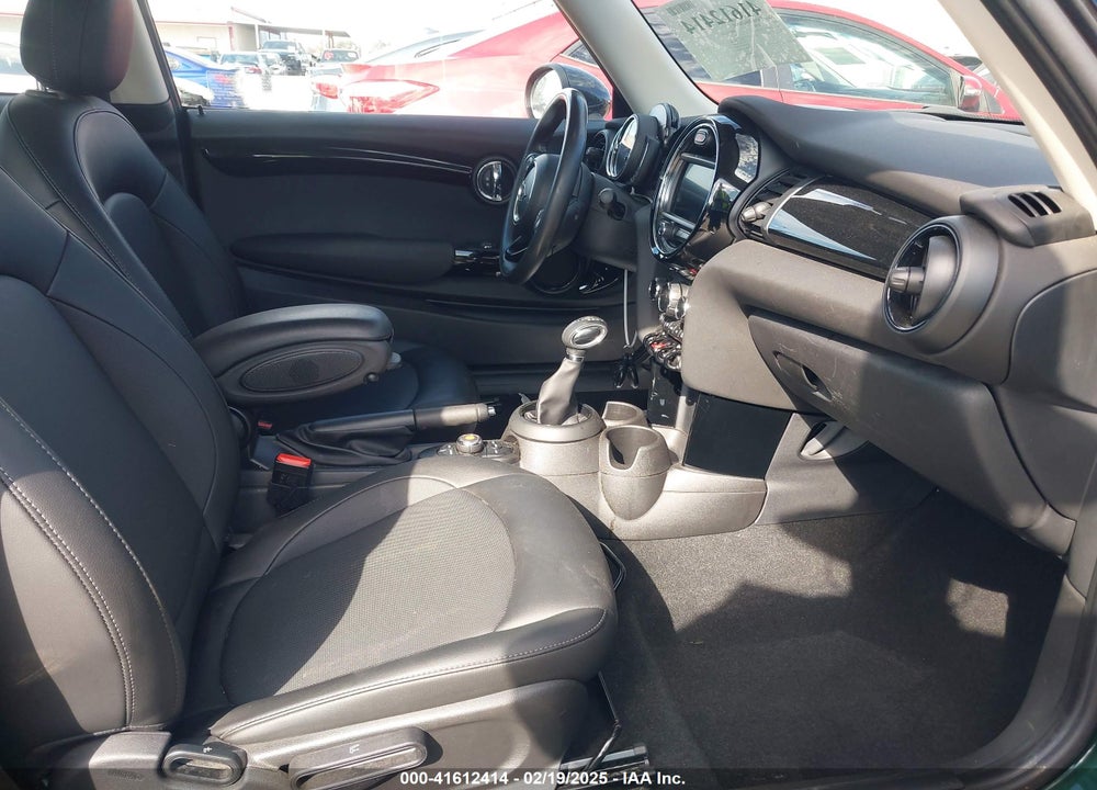 2019 MINI HARDTOP VIN: WMWXP5C51K2H97137