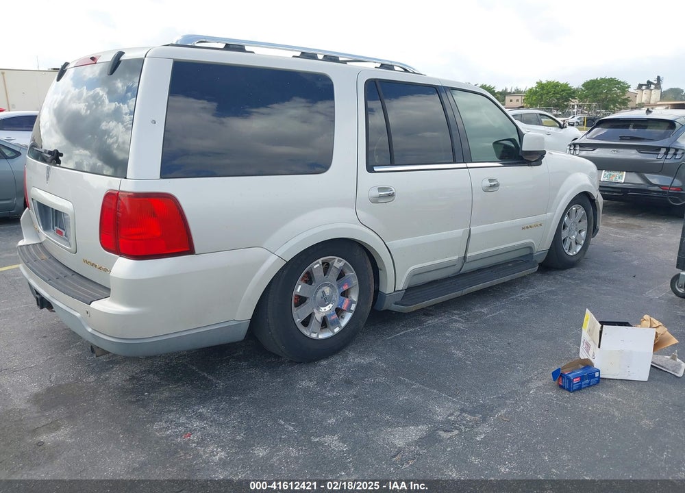 2004 LINCOLN NAVIGATOR VIN: 5LMFU27R64LJ36726