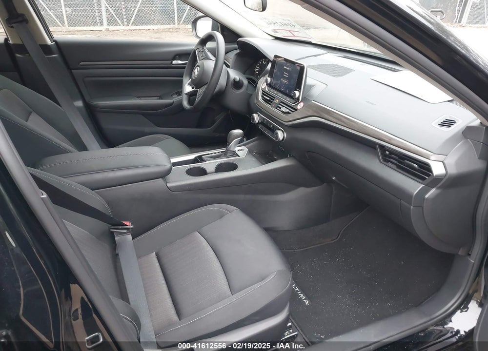 2025 NISSAN ALTIMA VIN: 1N4BL4DV0SN302672