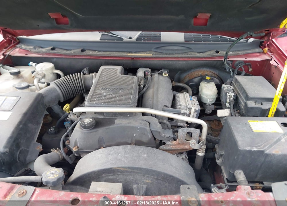 2005 GMC ENVOY SLT VIN: 1GKDT13S852324860