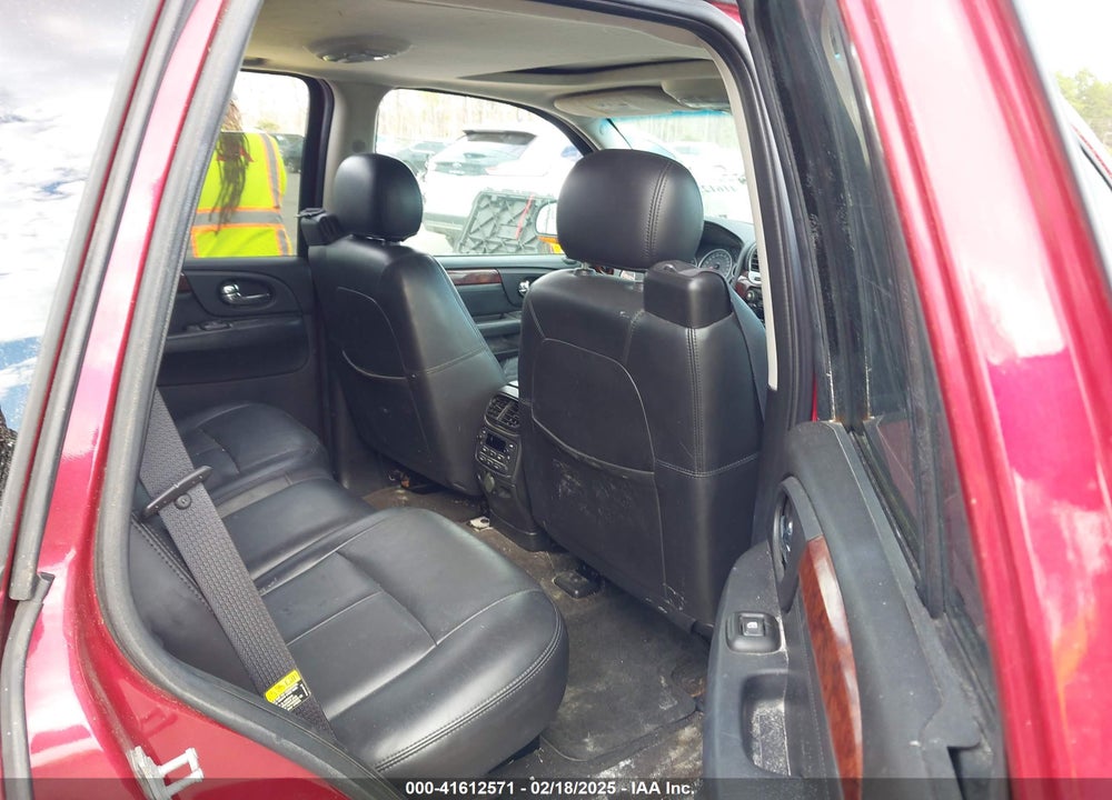 2005 GMC ENVOY SLT VIN: 1GKDT13S852324860