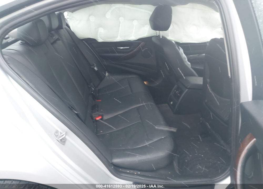 2014 BMW 3 SERIES VIN: WBA3A5G54ENP30557