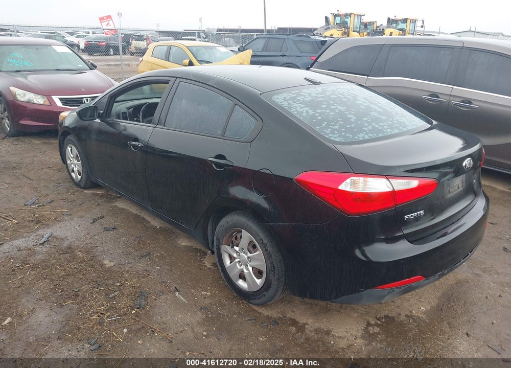 2015 KIA FORTE VIN: KNAFK4A60F5419666