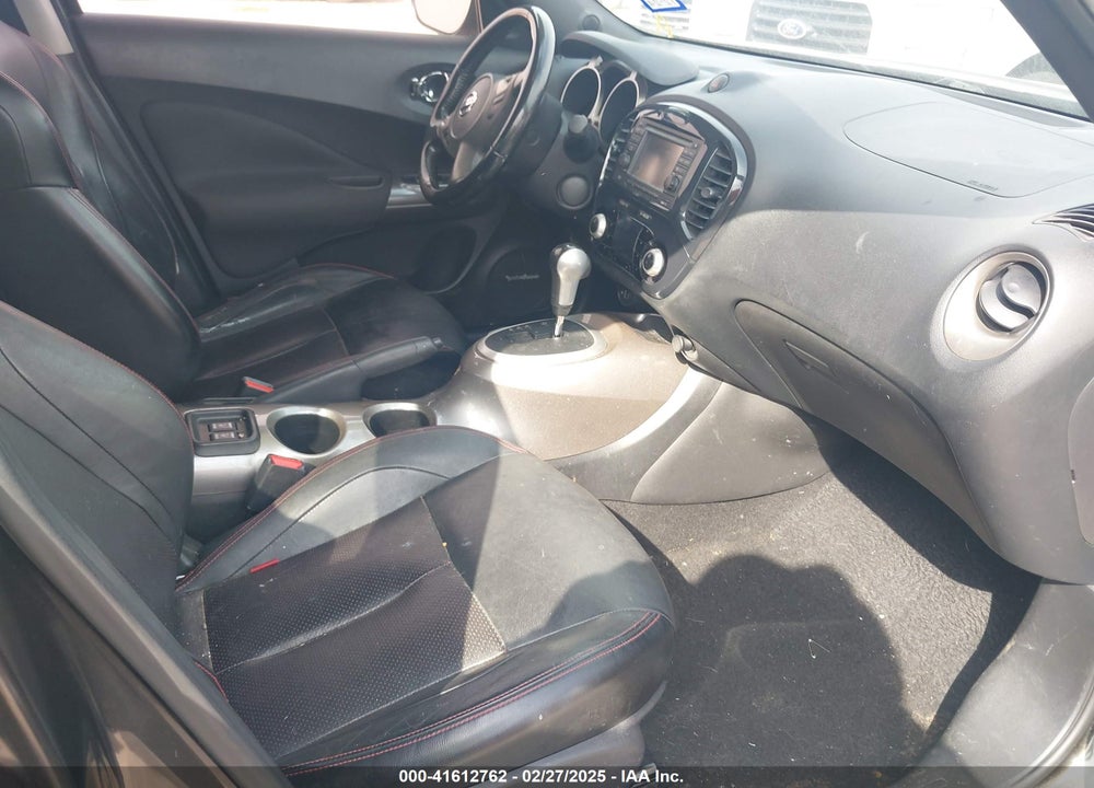 2013 NISSAN JUKE VIN: JN8AF5MR1DT211984