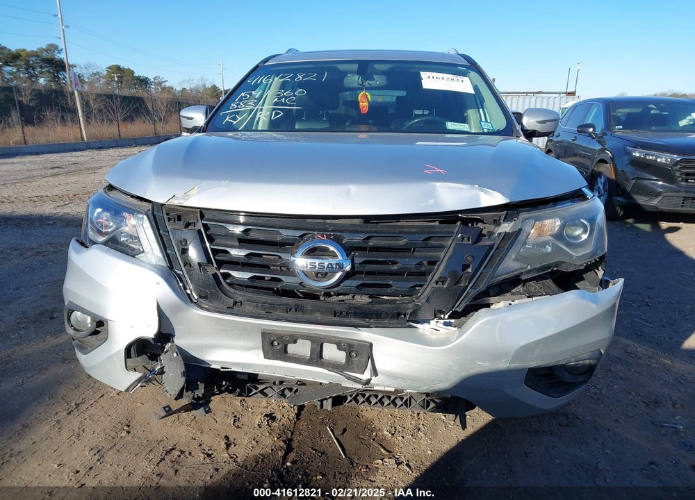2018 NISSAN PATHFINDER SL VIN: 5N1DR2MMXJC664995