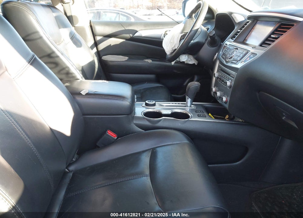 2018 NISSAN PATHFINDER SL VIN: 5N1DR2MMXJC664995