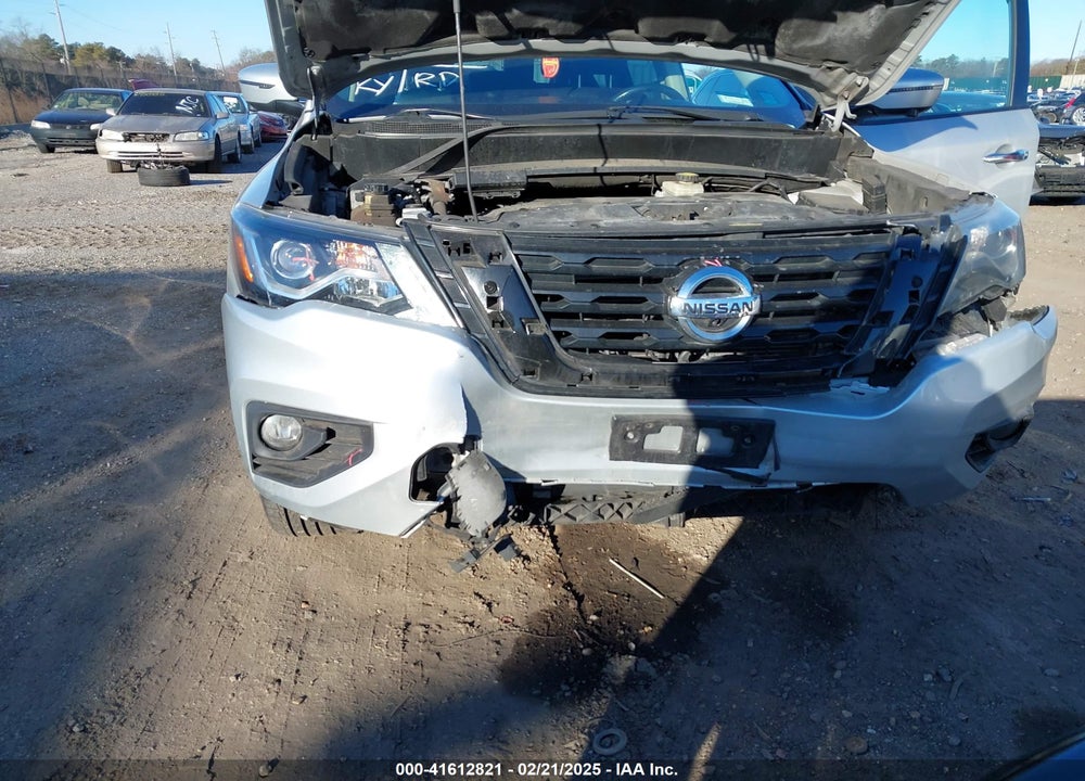 2018 NISSAN PATHFINDER SL VIN: 5N1DR2MMXJC664995