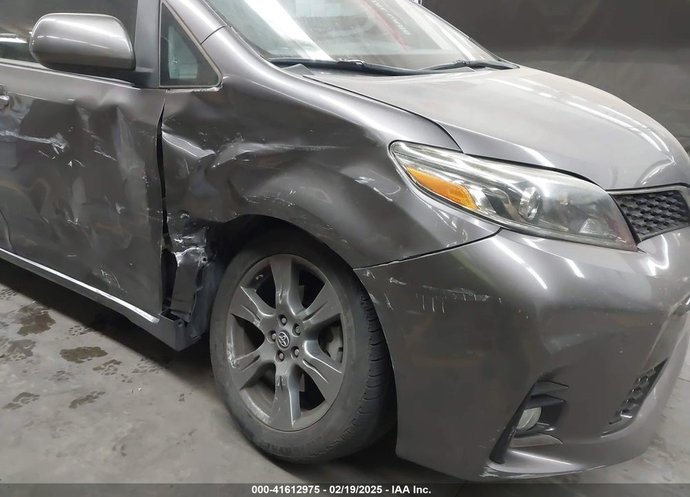 2019 TOYOTA SIENNA VIN: 5TDXZ3DC9KS998790