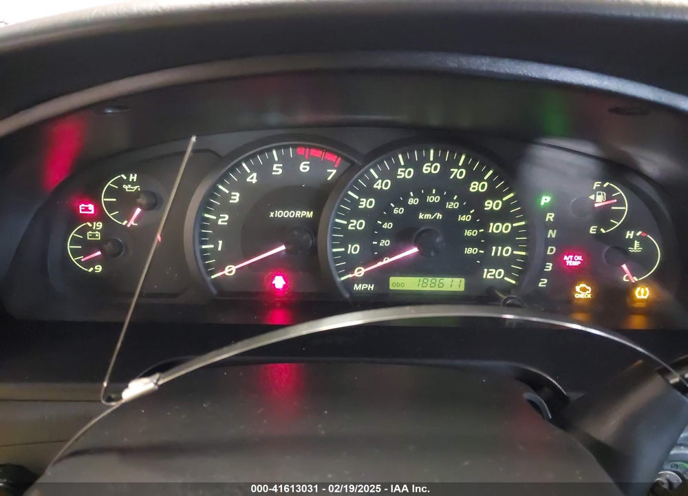2005 TOYOTA TUNDRA VIN: 5TBDT44105S474501
