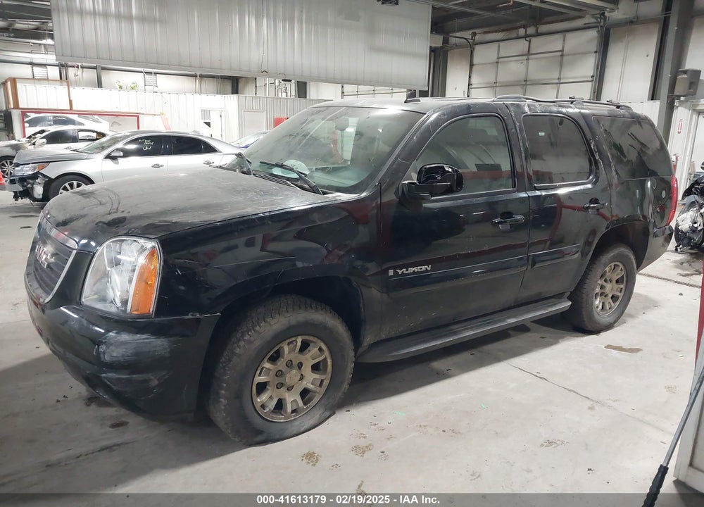 2007 GMC YUKON SLE VIN: 1GKFC13047J317257
