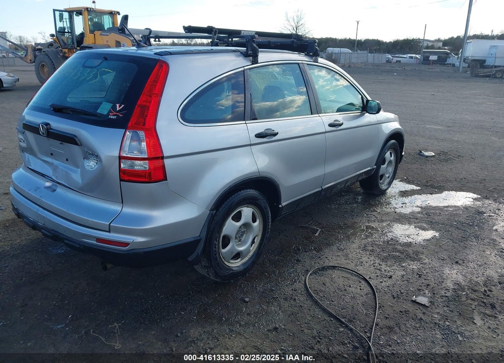 2011 HONDA CR-V LX VIN: 5J6RE4H31BL109125