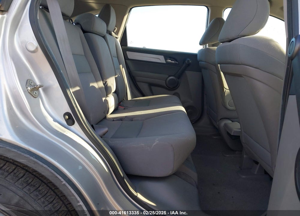 2011 HONDA CR-V LX VIN: 5J6RE4H31BL109125
