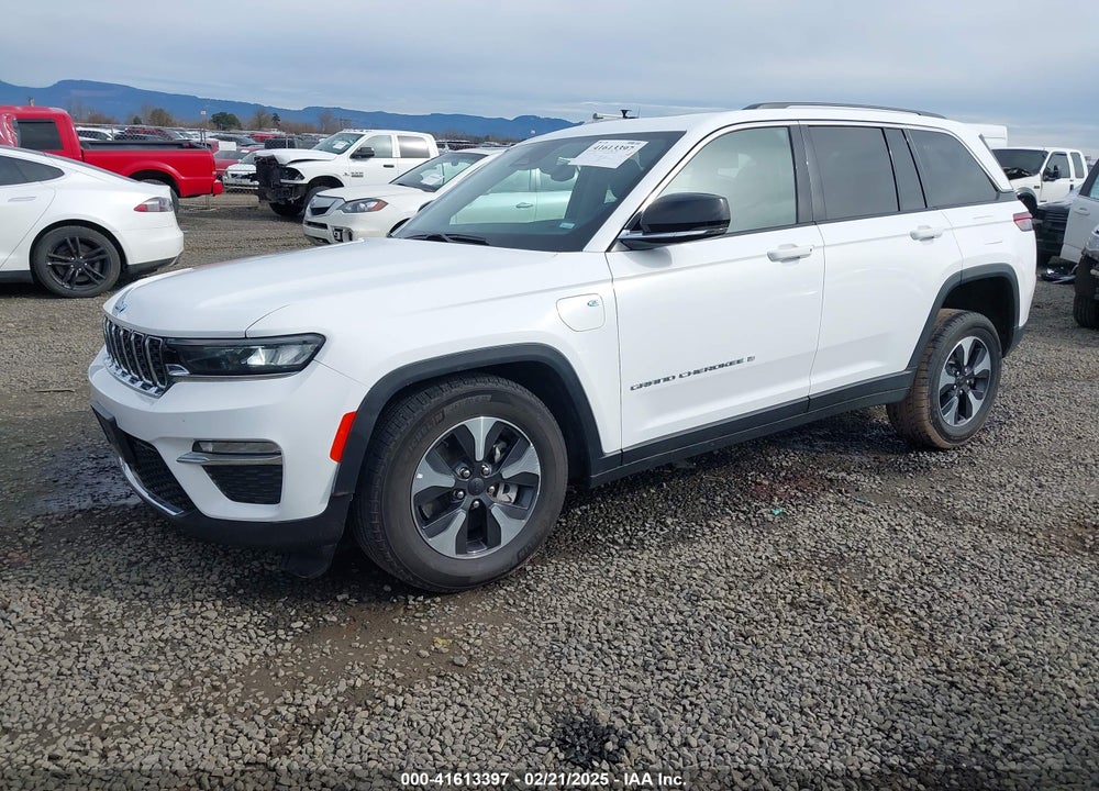 2024 JEEP GRAND CHEROKEE 4XE VIN: 1C4RJYB66R8958675