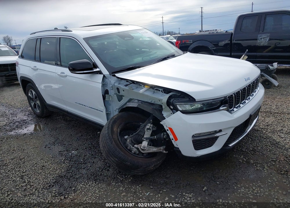2024 JEEP GRAND CHEROKEE 4XE VIN: 1C4RJYB66R8958675