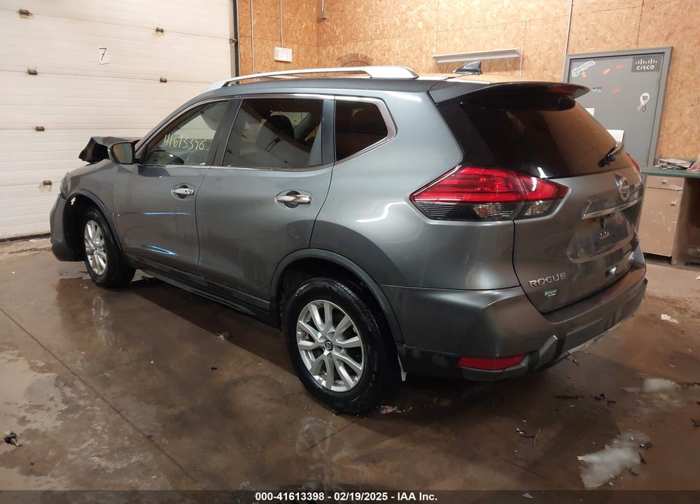 2017 NISSAN ROGUE SV VIN: KNMAT2MV5HP567871