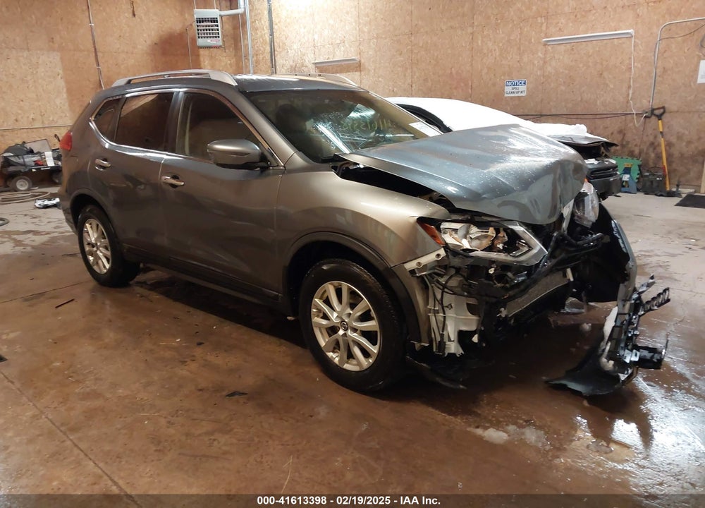 2017 NISSAN ROGUE SV VIN: KNMAT2MV5HP567871