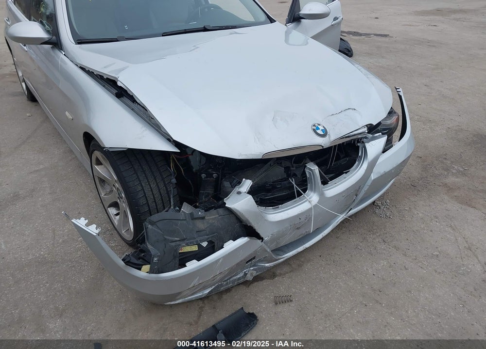 2006 BMW 330 VIN: WBAVB33546KR81548