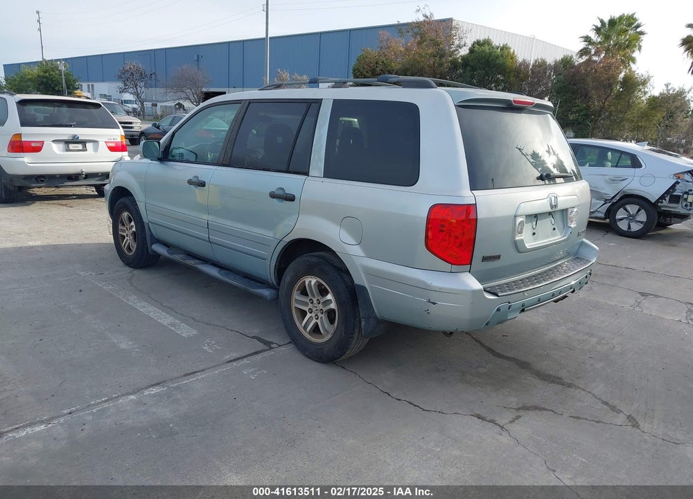 2003 HONDA PILOT EX VIN: 2HKYF18433H526743