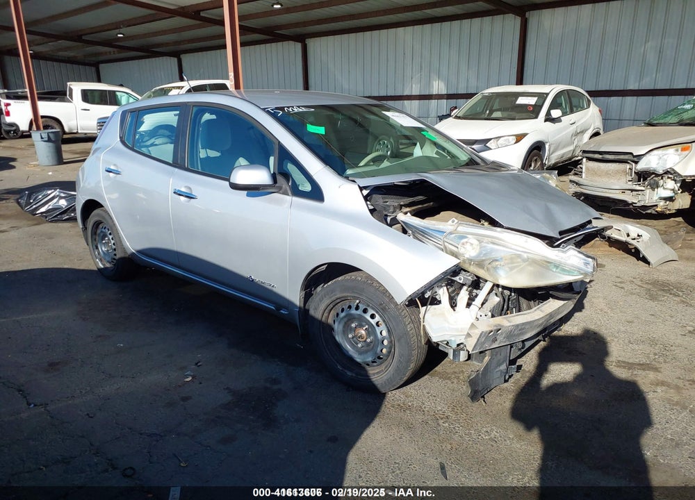 2013 NISSAN LEAF VIN: 1N4AZ0CP7DC408640