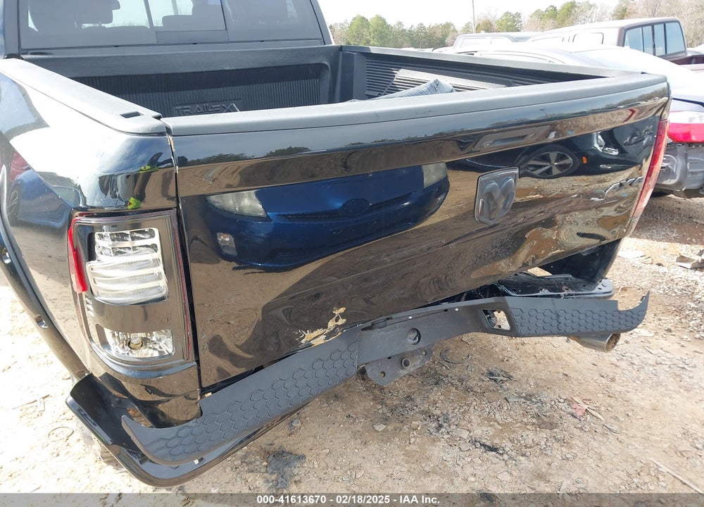 2014 RAM 1500 VIN: 1C6RR7UT7ES194099
