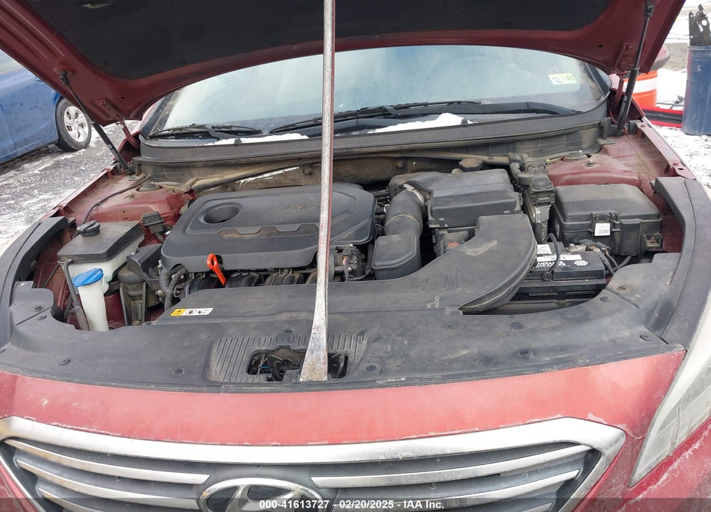 2015 HYUNDAI SONATA VIN: 5NPE24AF5FH152068