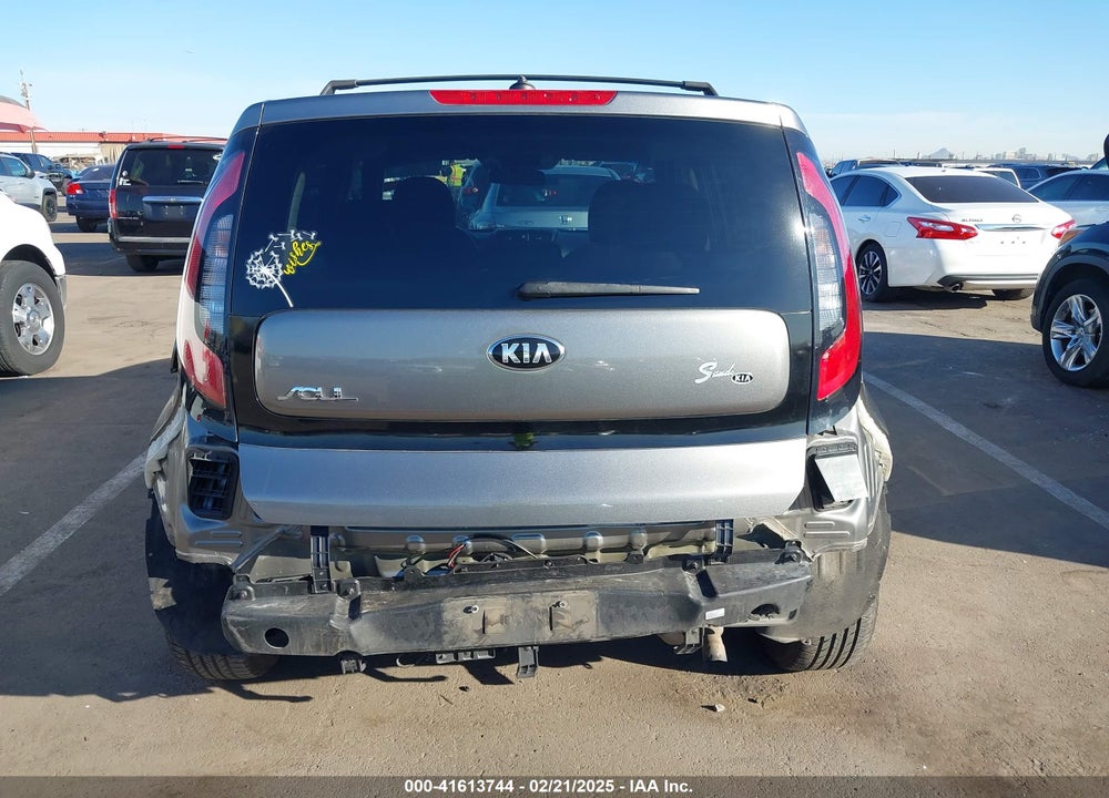 2015 KIA SOUL VIN: KNDJN2A20F7215881