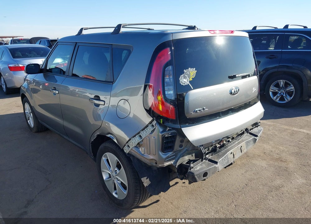 2015 KIA SOUL VIN: KNDJN2A20F7215881