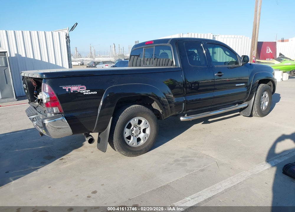 2011 TOYOTA TACOMA VIN: 5TFTU4GN2BX004653