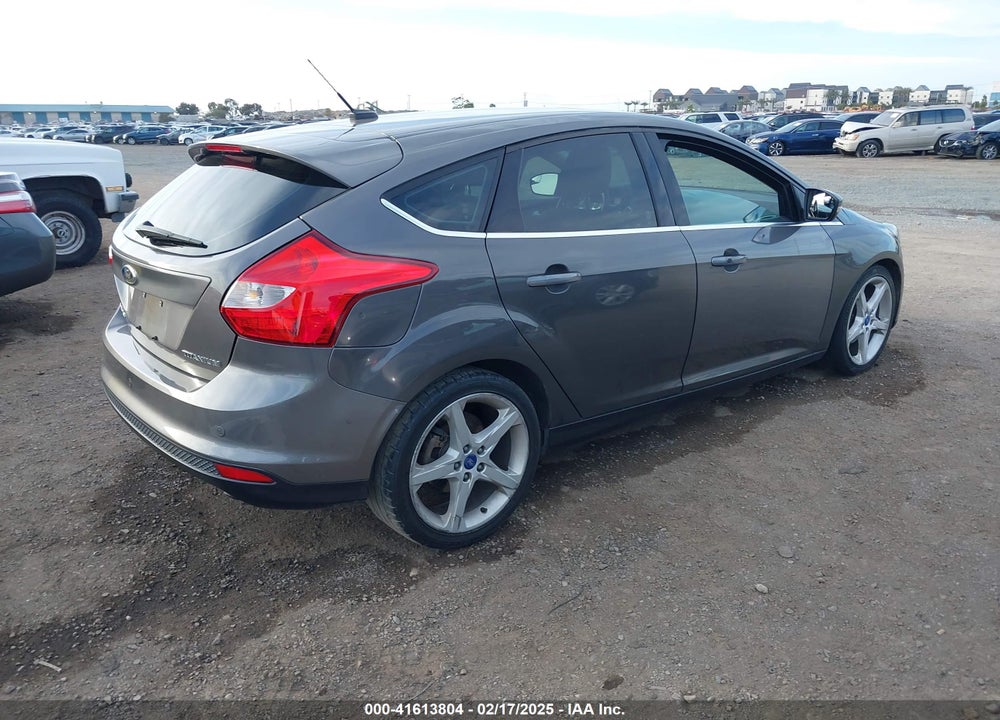 2012 FORD FOCUS VIN: 1FAHP3N26CL237305