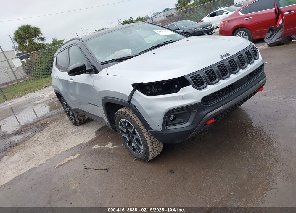 2024 JEEP COMPASS TRAILHAWK 4X4 VIN: 3C4NJDDN4RT119637