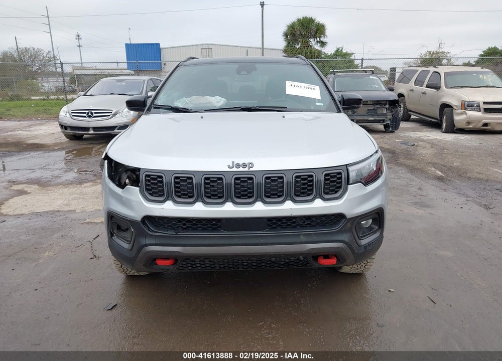 2024 JEEP COMPASS TRAILHAWK 4X4 VIN: 3C4NJDDN4RT119637