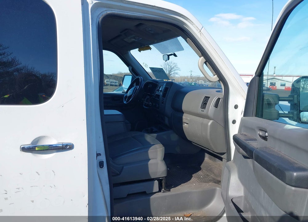 2012 NISSAN NV 2500 NV2500 HD SV V8 VIN: 1N6AF0KY4CN114061