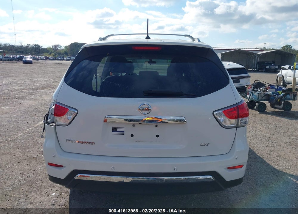 2013 NISSAN PATHFINDER VIN: 5N1AR2MN2DC650590