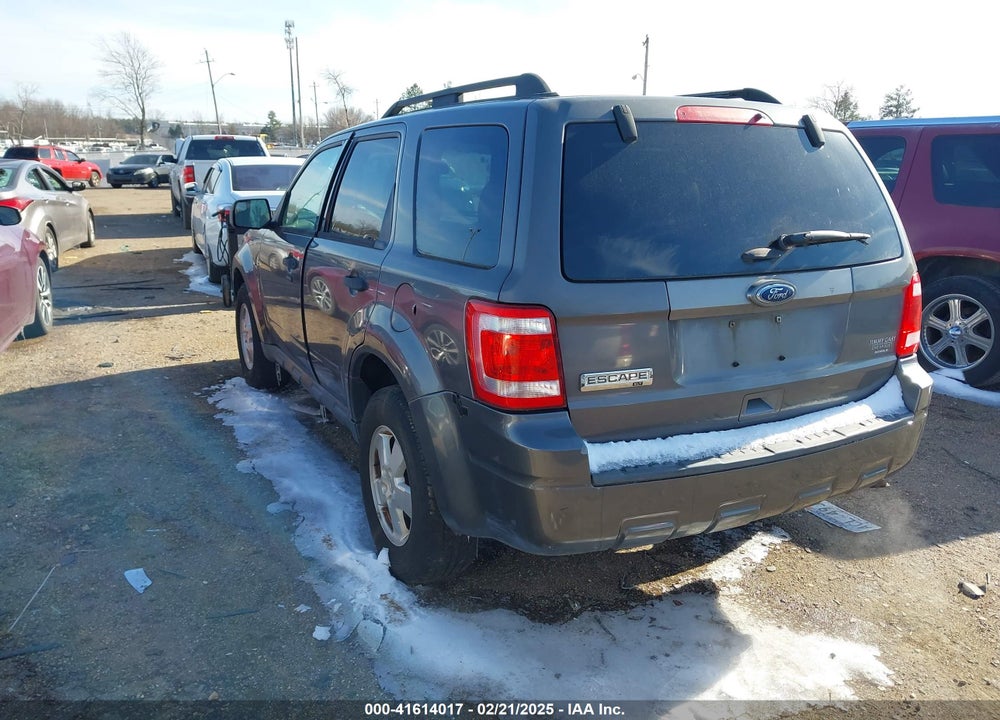 2011 FORD ESCAPE XLT VIN: 1FMCU0D7XBKC52477